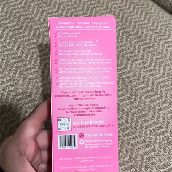 NIB Original MakeUp Eraser PINK - Picture 4 of 6